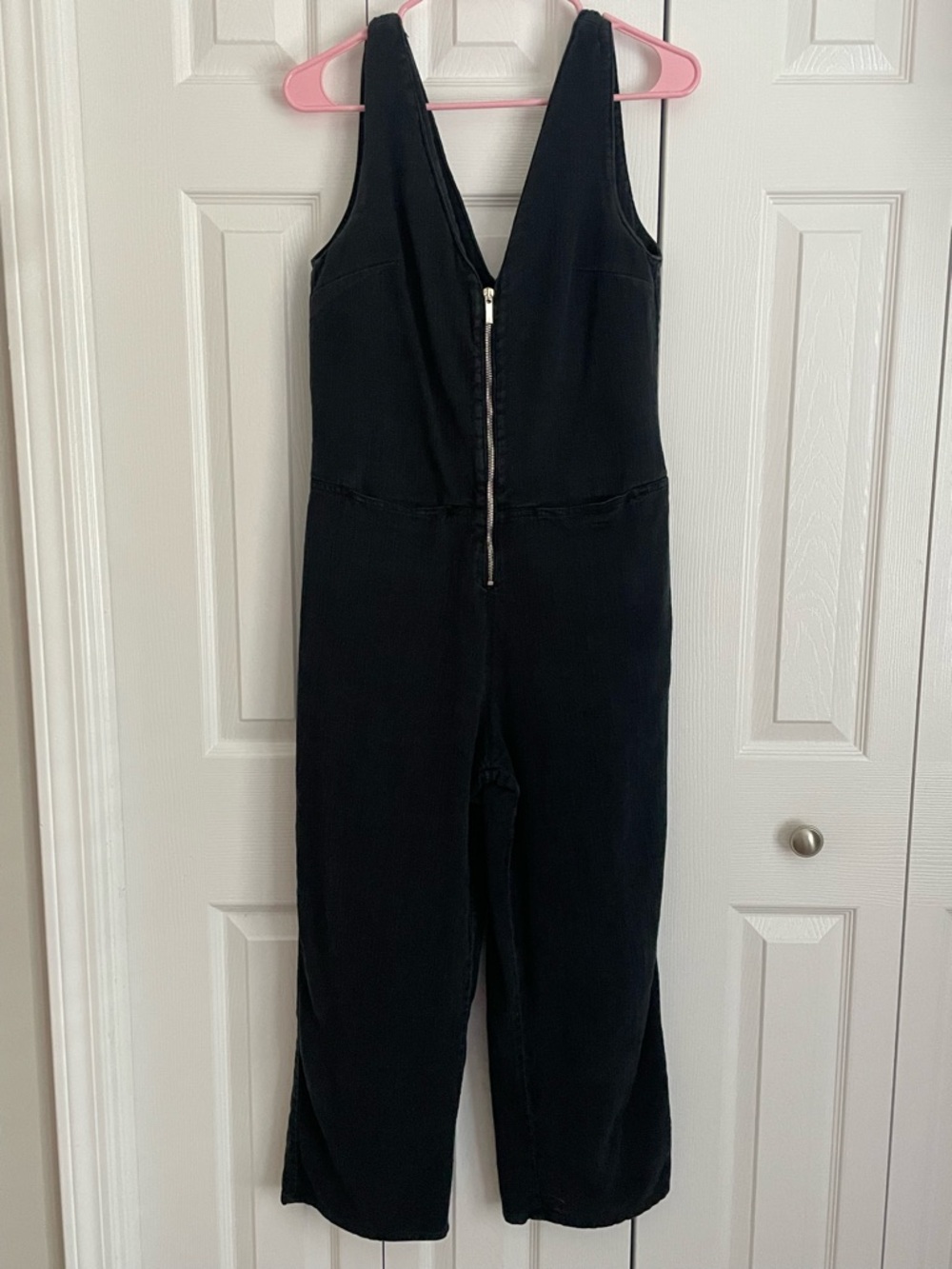 Zara Black Sleeveless Jumpsuit with Front Zip Detail
